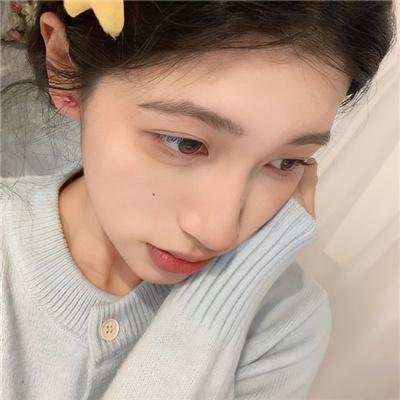 周末魇狂热海报