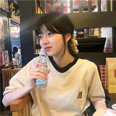 完美贴合海报